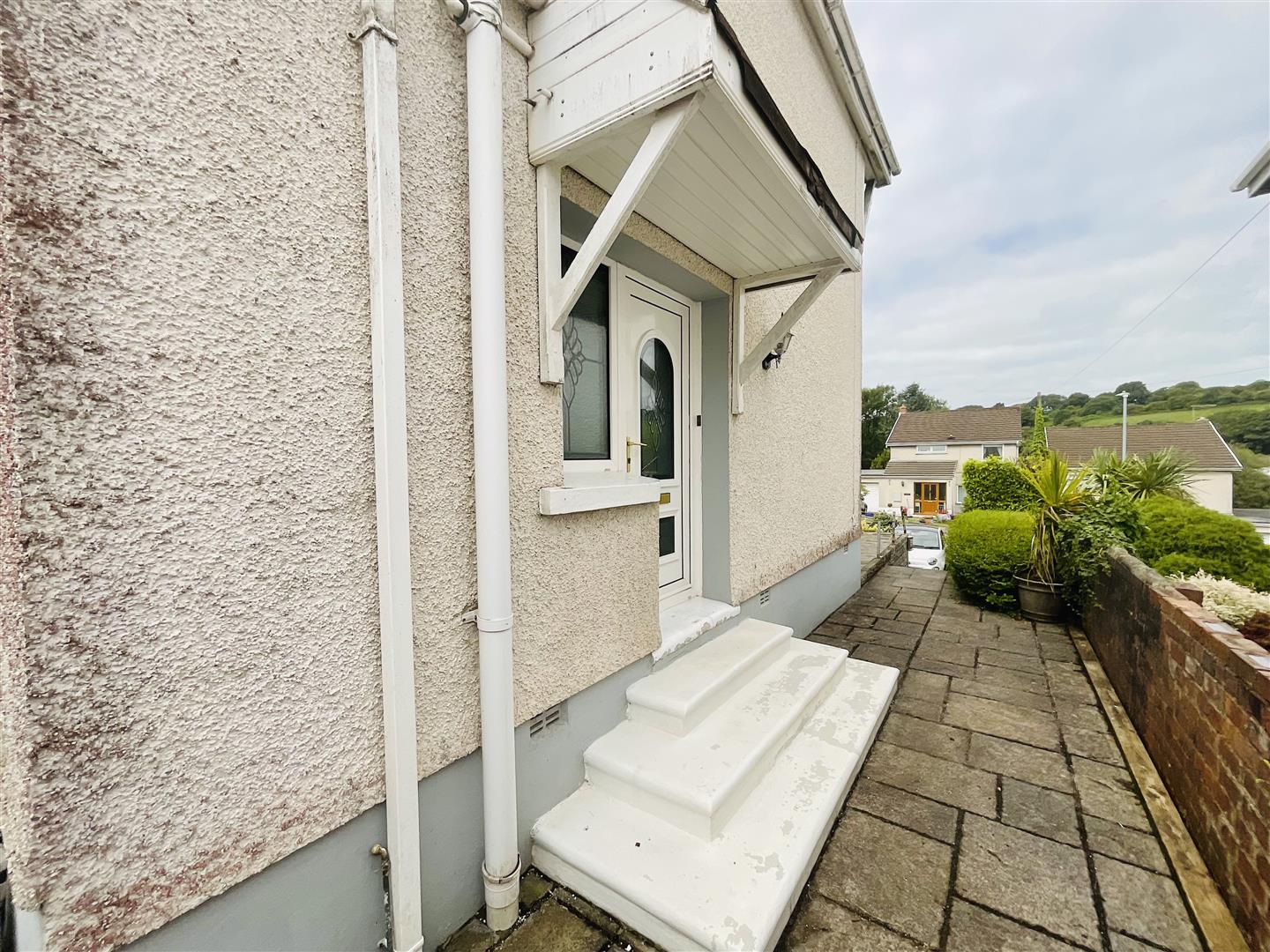 Parc Howard Avenue, Llanelli, Carmarthenshire, SA15 3JY Property for Sale Willow Estates of